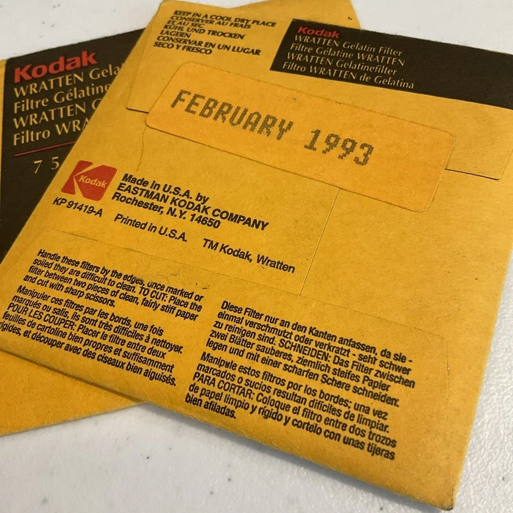 Kodak Wratten 81B Gelatin Filter 149 6074 75x75mm‎ 3x3